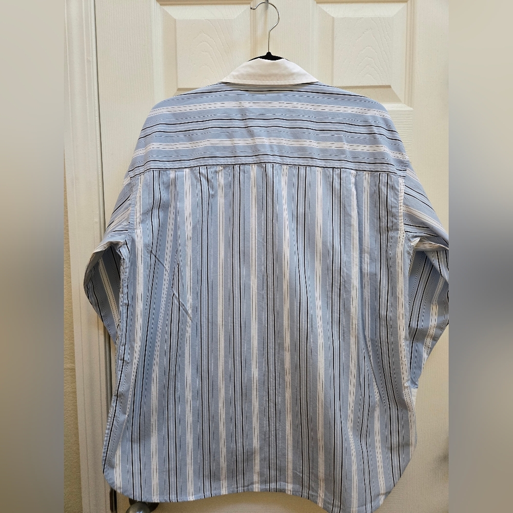 Banana Republic Oversized Tuxedo Shirt - Picture 3 of 6